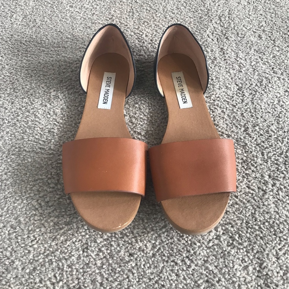 Steve Madden Two-Tone Flats